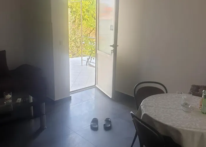 With Free Parking And No Balcony But Terase In Front Of The House *